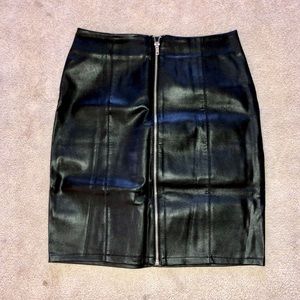 FOREVER 21 Pleather Skirt